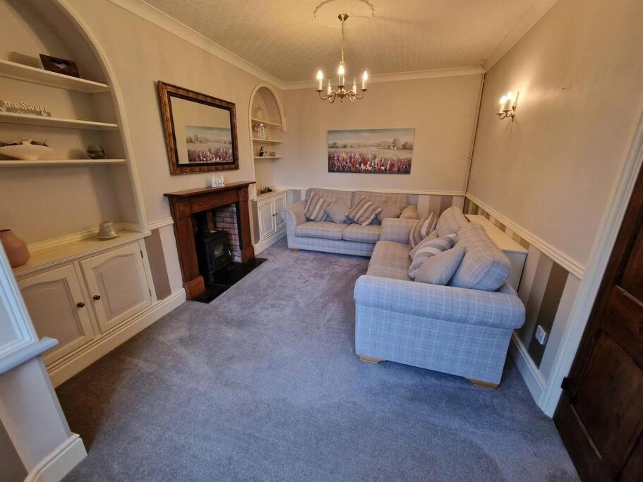 Bailey Estate House Villa Abergavenny Esterno foto